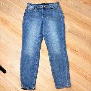 Classic Blue Women's Jeans
